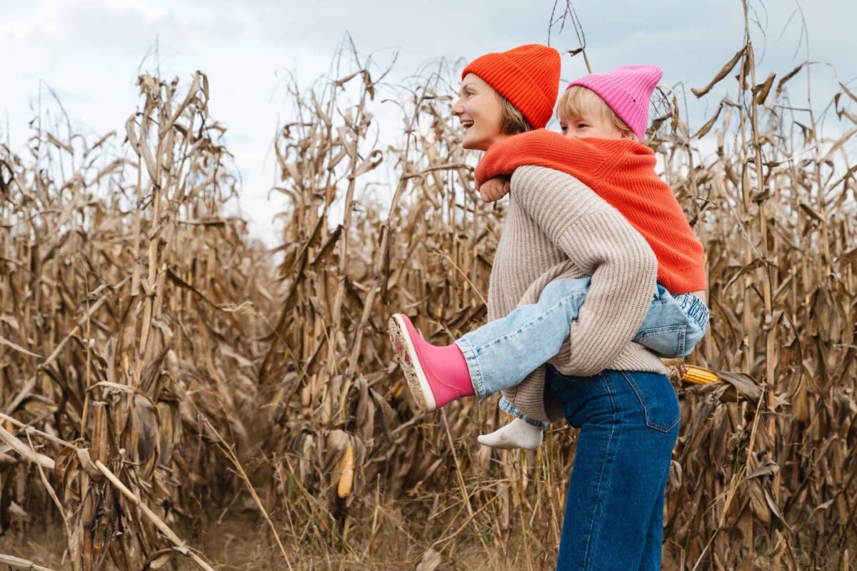 Hayrides, pumpkin patches, corn mazes, & more: Your guide to fall fun in Virginia Hayrides, pumpkin patches, corn mazes, & more: Your guide to fall fun in Virginia